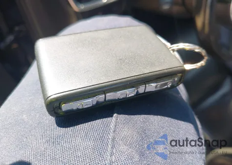 2018 Volvo S90 T5 Momentum z USA, uszkodzony, nr VIN LVY982AK9JP004920